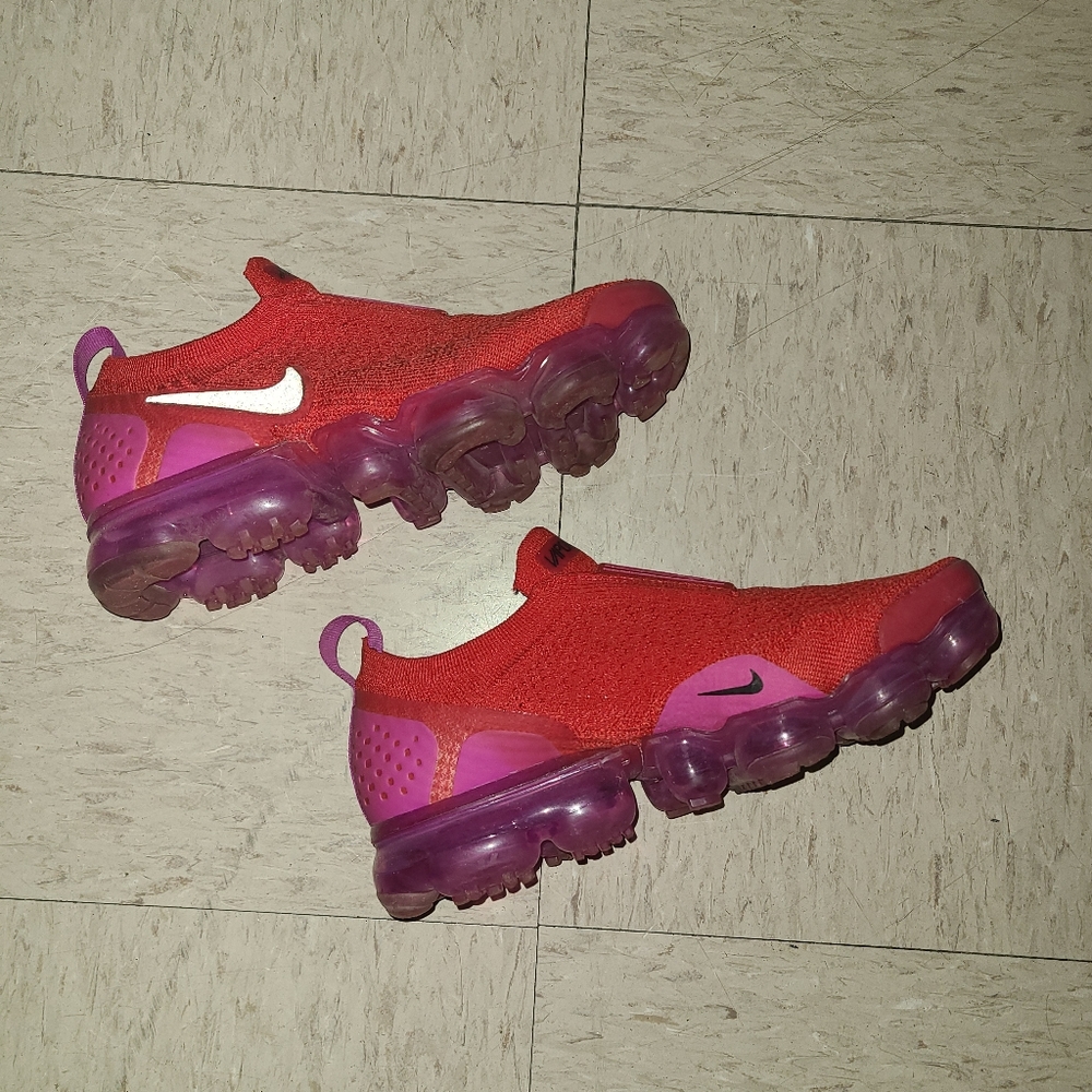 SOLD!! - Nike Vapormax Flyknit 3 Size 6.5 Women's Red/Pink